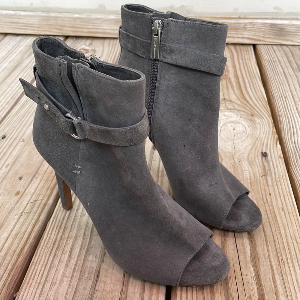 BCBGeneration Cassia Gray Suede Peep Toe Ankle Booties Size 7M